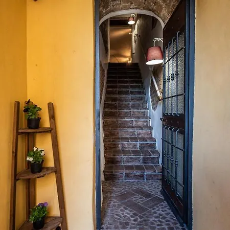 Rose House Apartment Camino