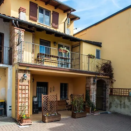 Apartment Rose House *