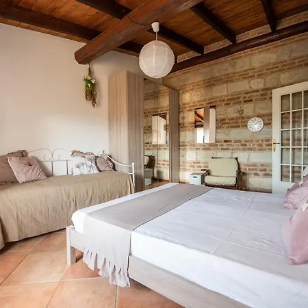 Lägenhet Rose House Camino